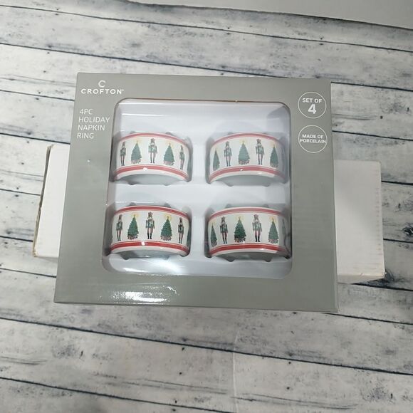 Holiday Christmas Porcelain Napkin Rings Crofton 4pc Nutcracker Tree - Picture 1 of 5